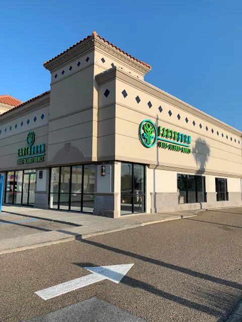 Earth Born - 10th St