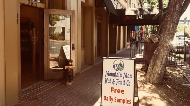 Mountain Man Nut & Fruit Co