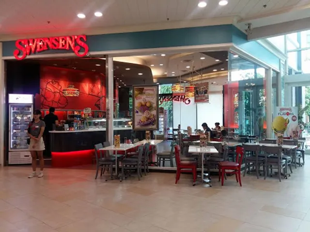 Swensen's The Walk Ratchaphruek