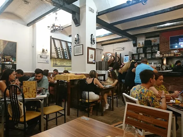 Taberna La Bodeguica Miguel del Rei
