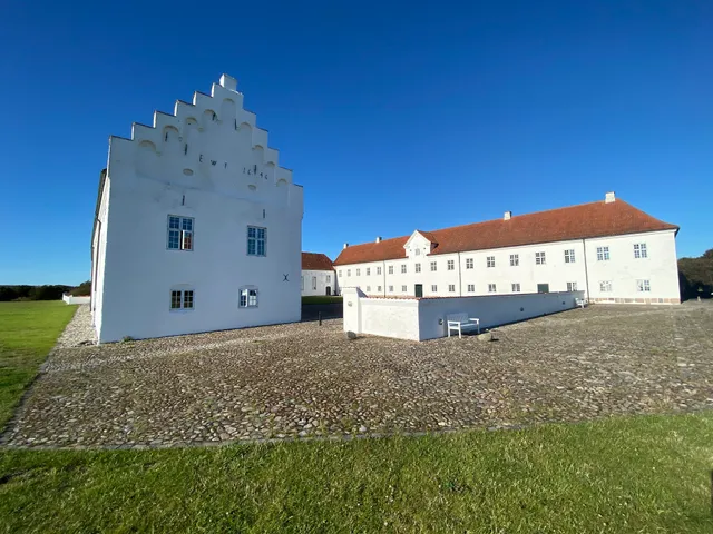 Vitskøl Abbey