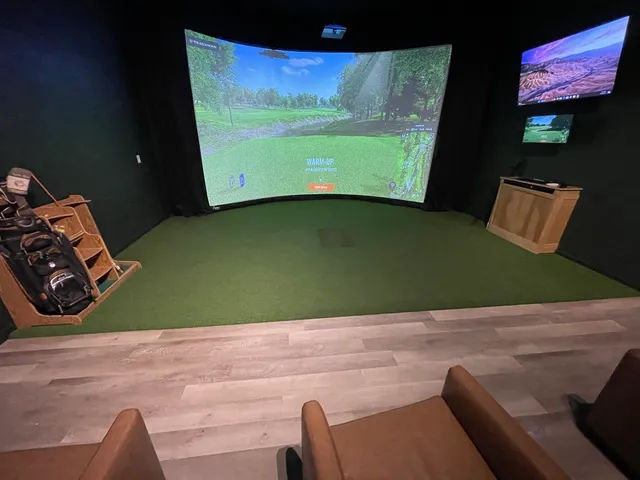 The Virtual Golf Club