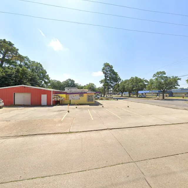 Smoothies N Things Cafe