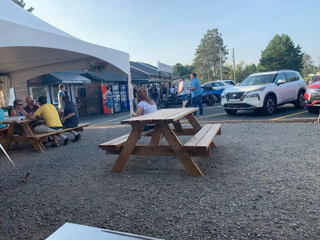 Casse-Croûte Courteau