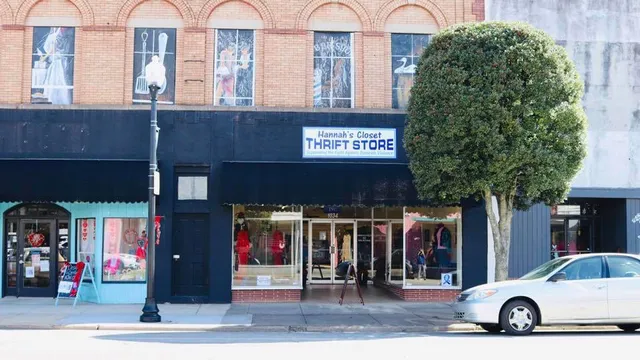 Hannah’s Closet Thrift Store