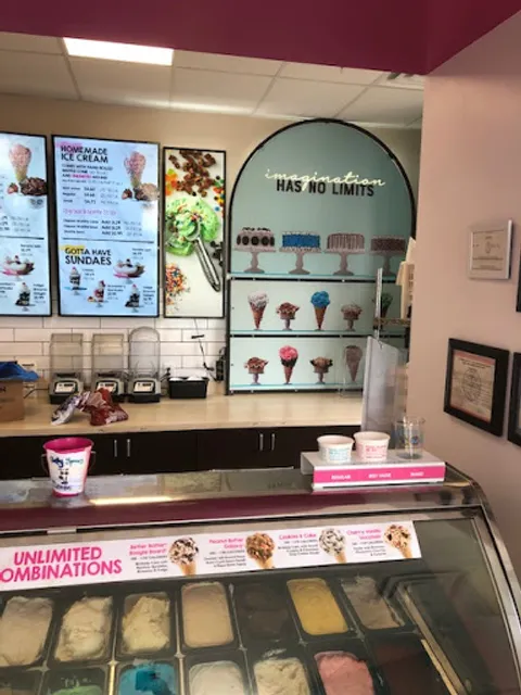 Maggie Moo’s / Marble Slab Creamery Exton