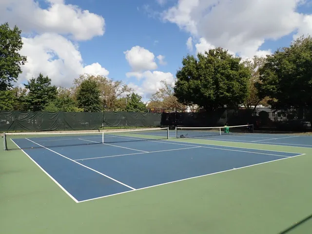 Marine Park Tennis Courts