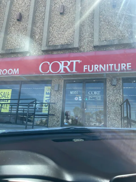 CORT Furniture Outlet