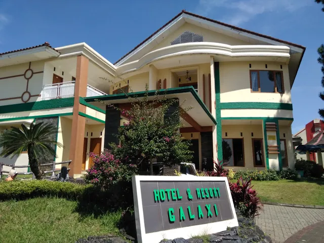 Galaxy Hotel & Resort