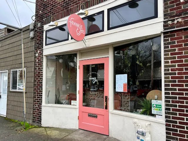 Frankie & Jo's Ballard