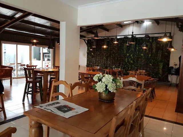 Red Berry Coffee Roastery