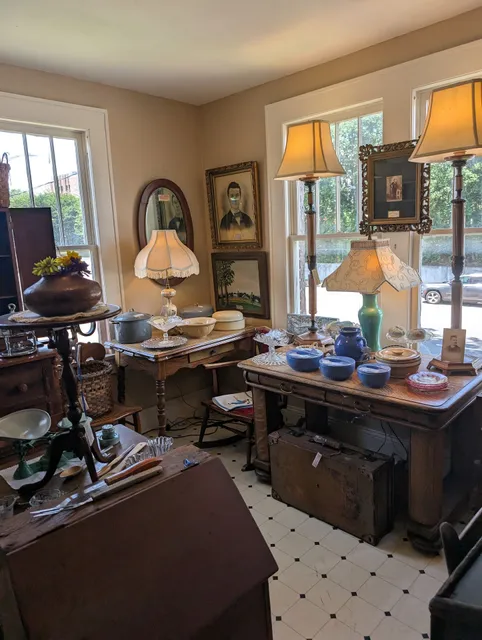 Memory Lane Antiques