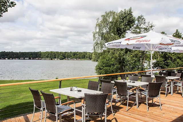 Villa-Meehr – Monty Kurtzke