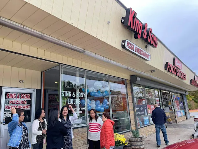 King & Sons Pizzeria