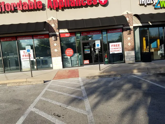 Stassney Heights Shopping Central