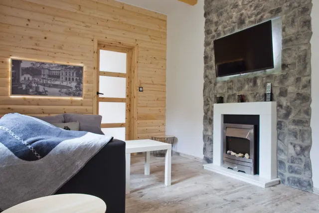 ALVARE | Apartament Księżycowy | Krynica Zdrój | Noclegi od 120 zł (1-4 osoby)