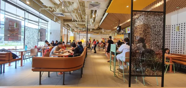 McDonald's Canberra Plaza