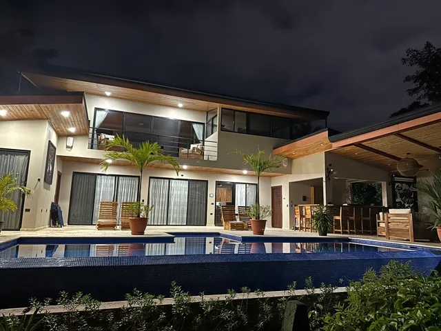 Paola's Beach Front Villas