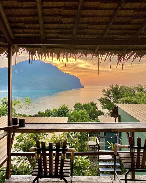 Sunwaree Phi Phi Resort