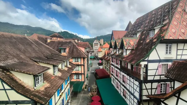 Colmar Tropicale Lookout Point Tower