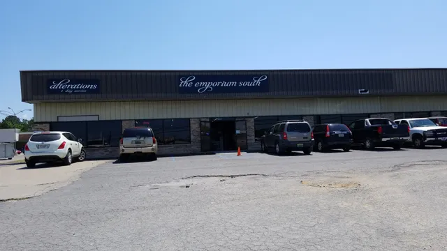 THE EMPORIUM SOUTH