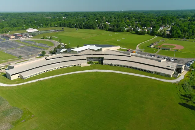 Stow-Munroe Falls High School