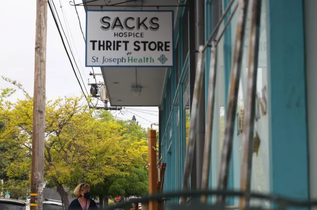 Sacks Hospice Thrift Shoppe of Providence