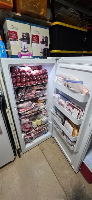 Elk Hollow Farms Market & Bakery