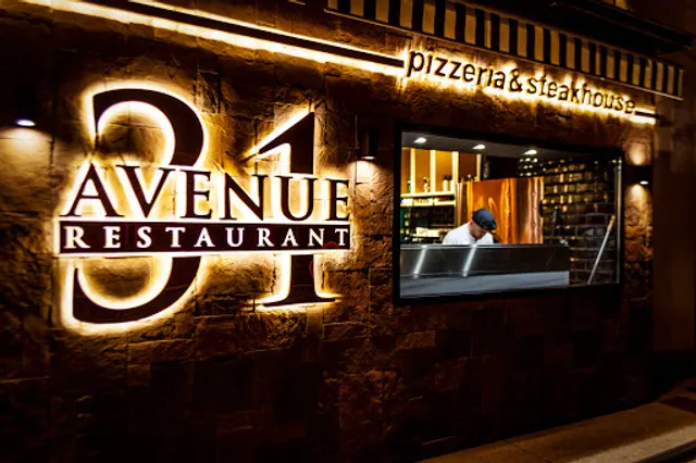 Avenue 31 Pizzeria & Burger house & Steak house