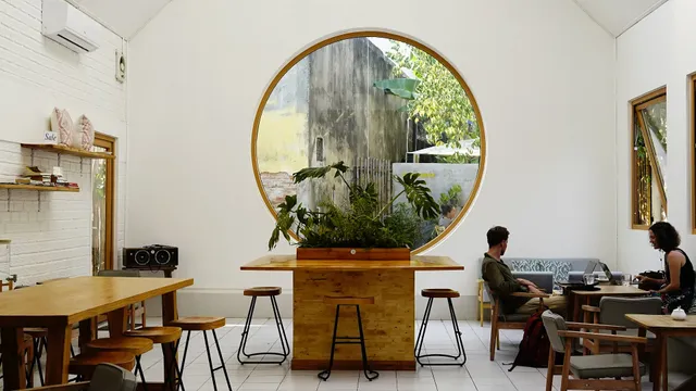 Comma Coffee Luangprabang