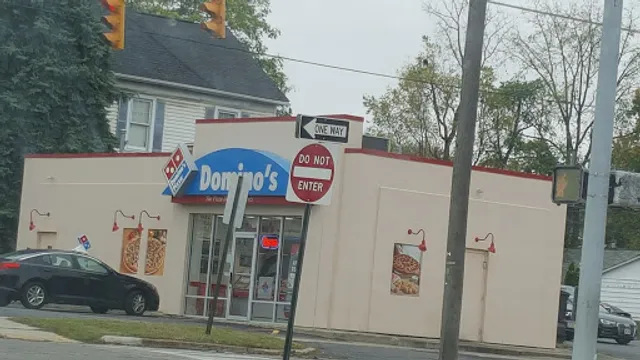 Domino's Pizza