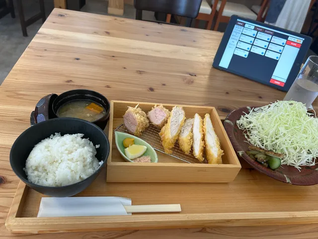 photo-1