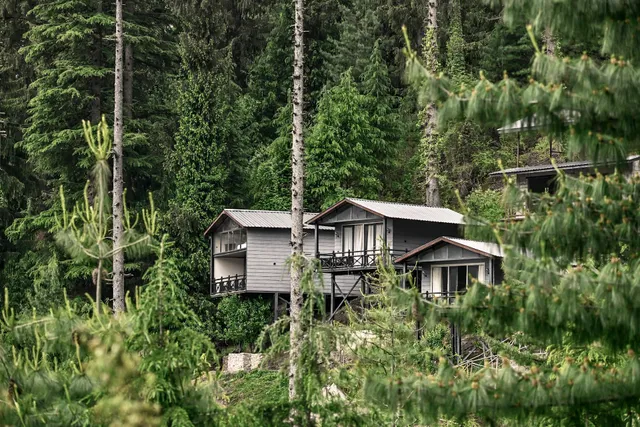 Aarzu: Luxury Resort & Cafe | Manali