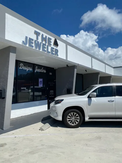 Custom Jewelry by DeLux Designs Jewelers