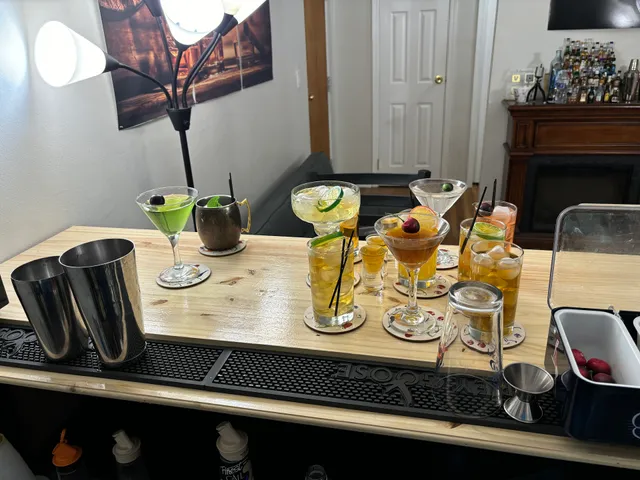 CP Bartending School