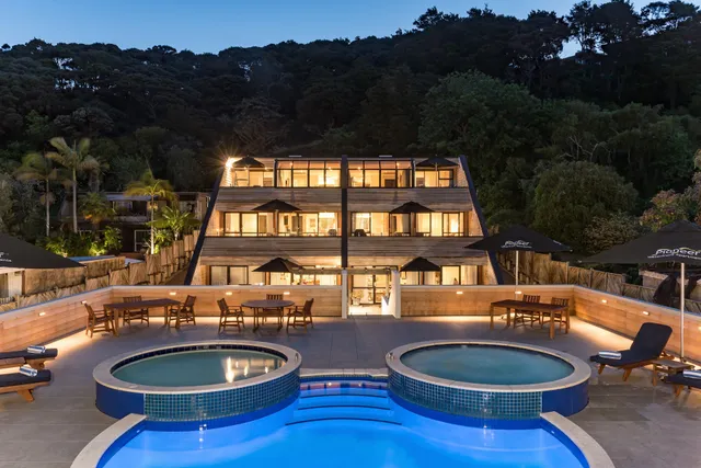 Pioneer Waterfront Apartments