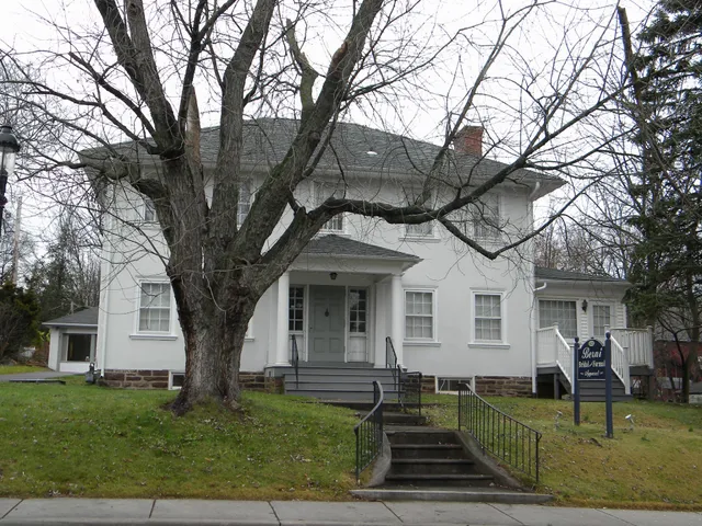 Berni Bridal & Formal