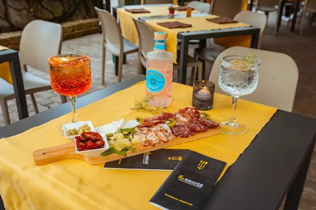 Ristorante Magenta The Bridge