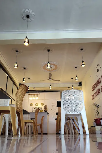 Salt & Turmeric Restaurant & Café