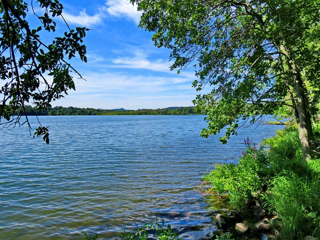Rockland Lake