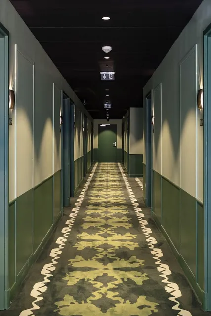 Kyriad Prestige Asnières Sur Seine