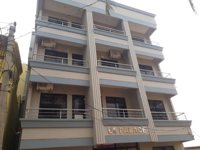 Goroomgo UK Palace Puri