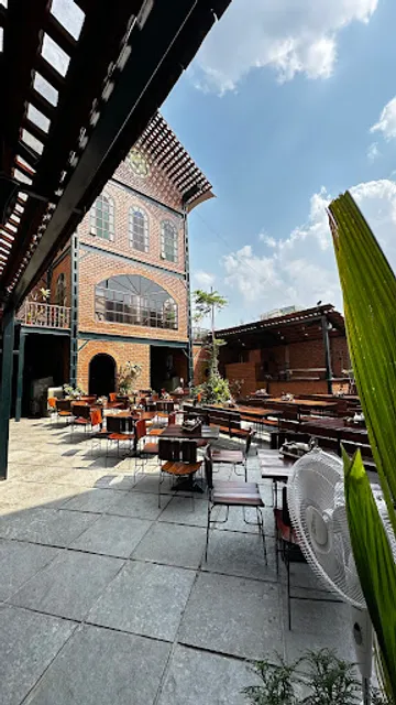 The Lalamama Brewing Company