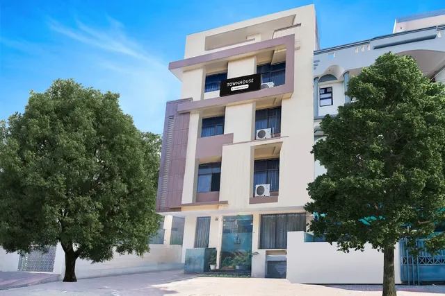 Townhouse Malviya Nagar Near Airport formerly Royal Residency
