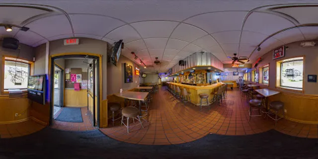 Neuie's Vogue Bar & Grill