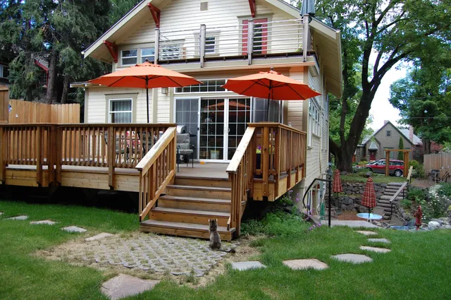 Andriette's Bed, Book & Bicycle