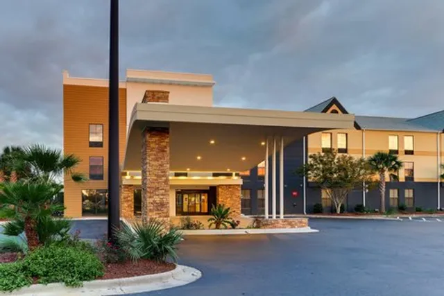 Fairfield by Marriott Inn & Suites Southport