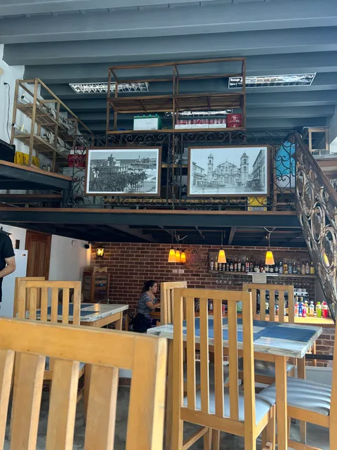 San Ignacio 214 Bar Restaurant