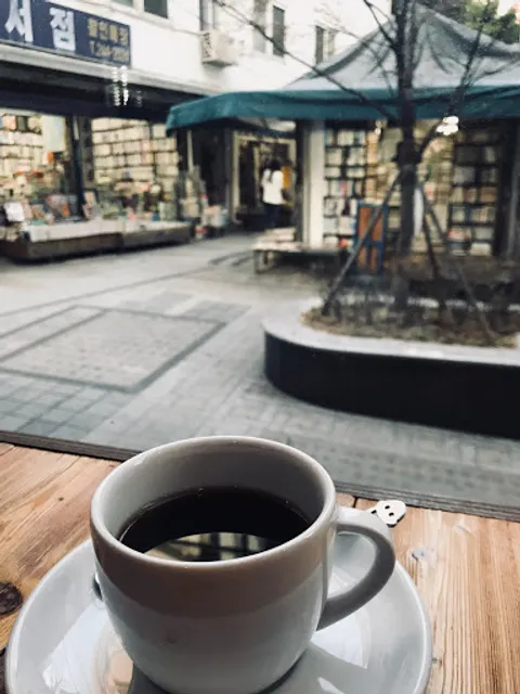 In & Bean Coffee Roasters