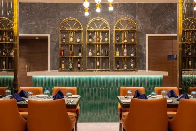 Shades of Spice - Restaurant and Banquet